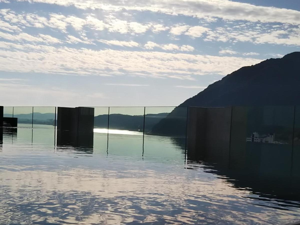 Amanek Beppu Yula-Re Hotell Exteriör bild